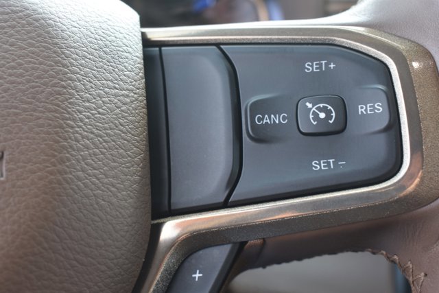 Used 2024 RAM 3500 Limited image 24