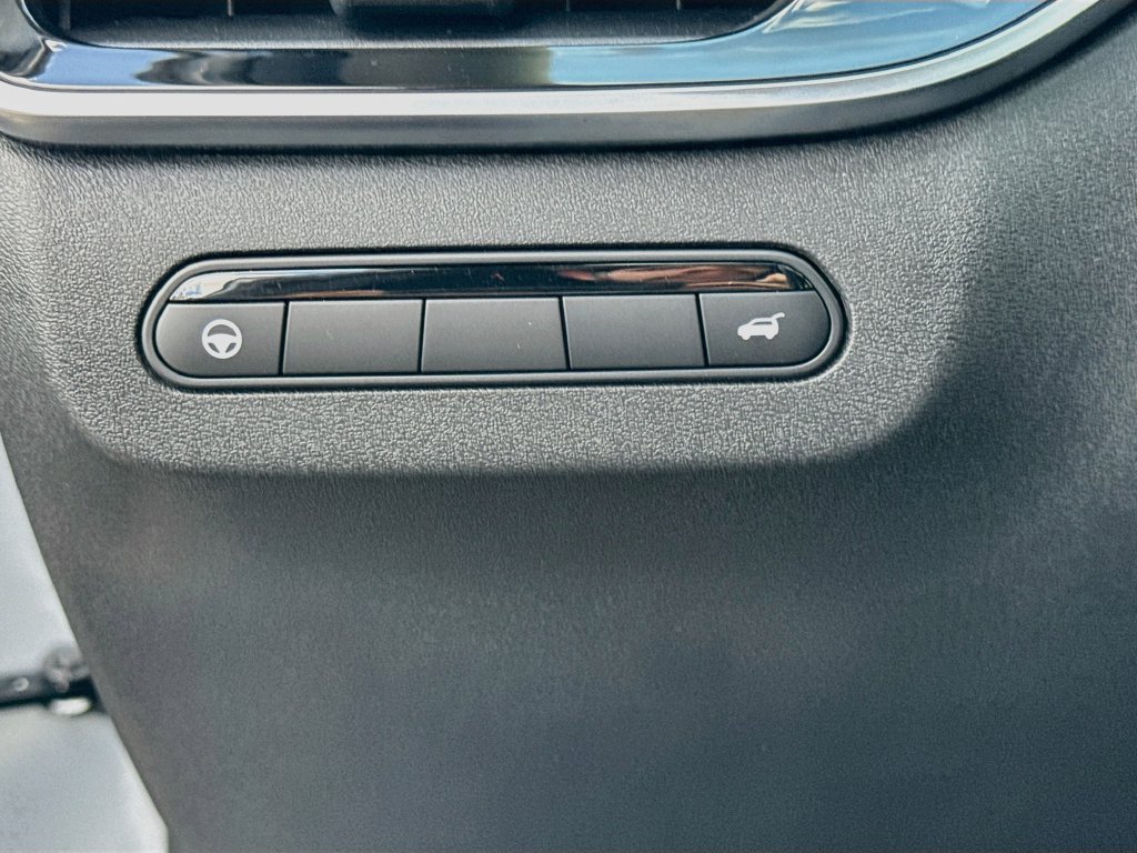 New 2027 INFINITI QX60 Luxe w/ Cargo Package FWD image 10