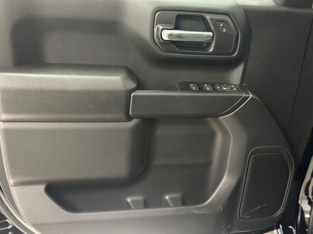New 2026 Chevrolet Silverado 1500 Custom AWD/4WD image 18