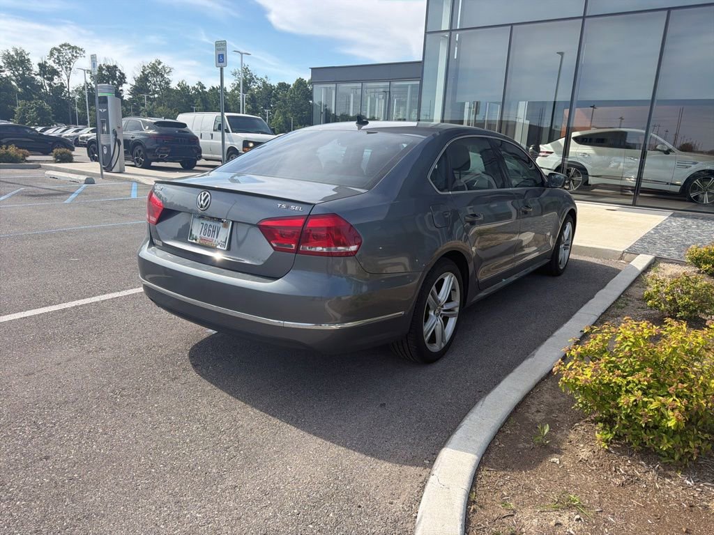Used 2014 Volkswagen Passat 1.8T SEL Premium FWD image 8