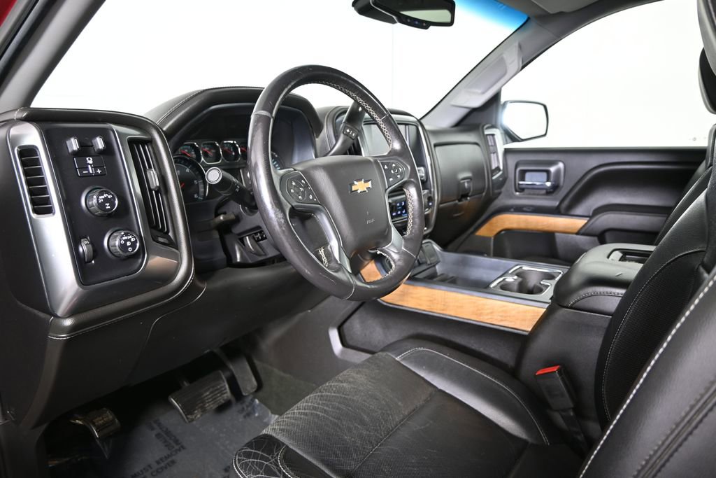 Used 2017 Chevrolet Silverado 1500 LTZ w/ LTZ Plus Package AWD/4WD image 23