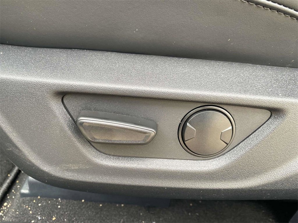 New 2025 Ford Mustang Coupe image 14