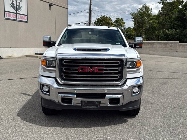 Used 2019 GMC Sierra 3500 SLT w/ Duramax Plus Package AWD/4WD image 9
