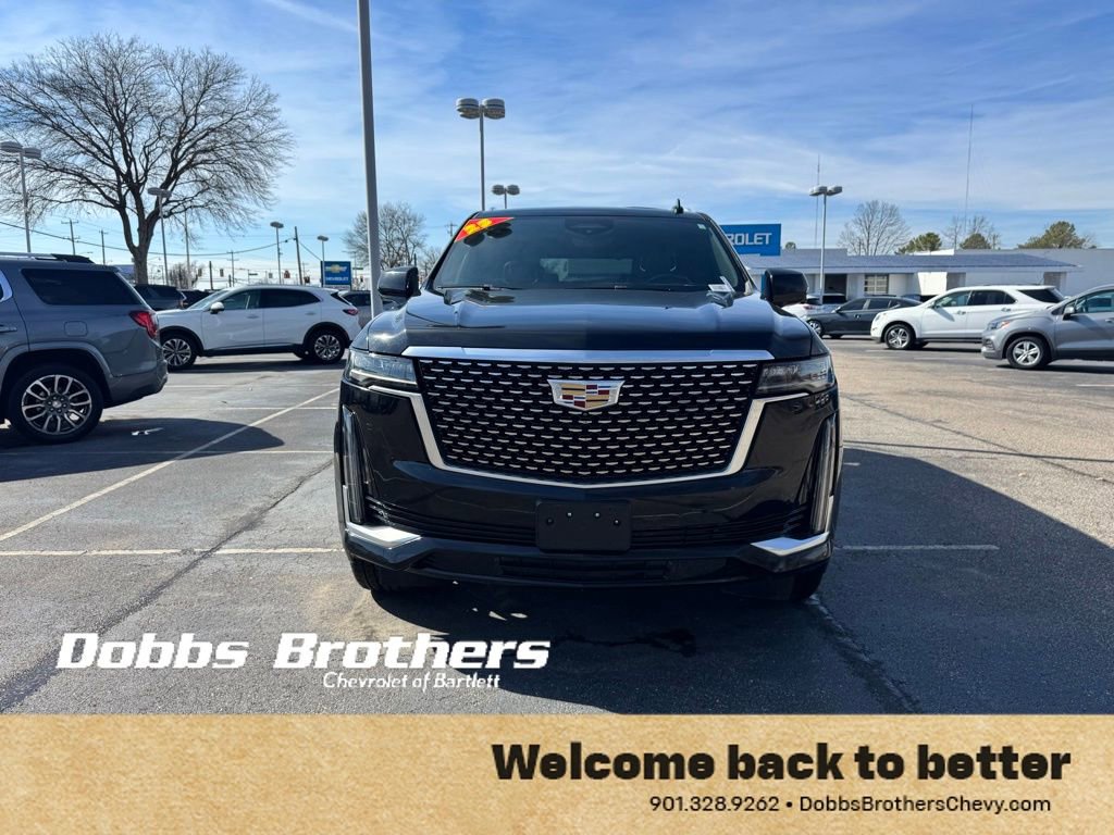 Used 2023 Cadillac Escalade Premium Luxury image 2