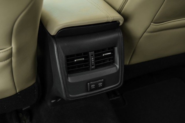 Used 2019 Toyota Avalon XLE w/ Moonroof Package image 40