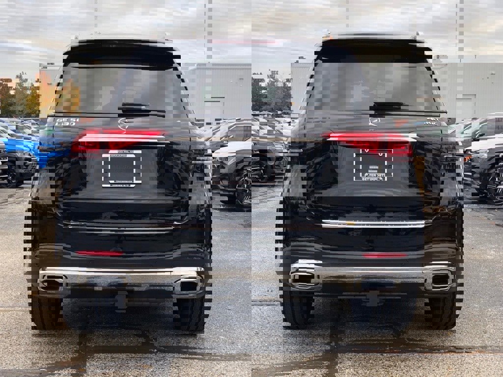 Certified 2022 Mercedes-Benz GLE 350 4MATIC w/ AMG Line Exterior image 6