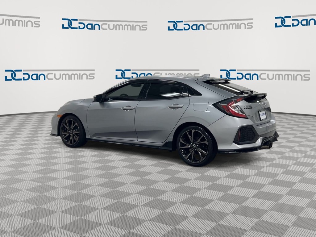 Used 2018 Honda Civic Sport image 6