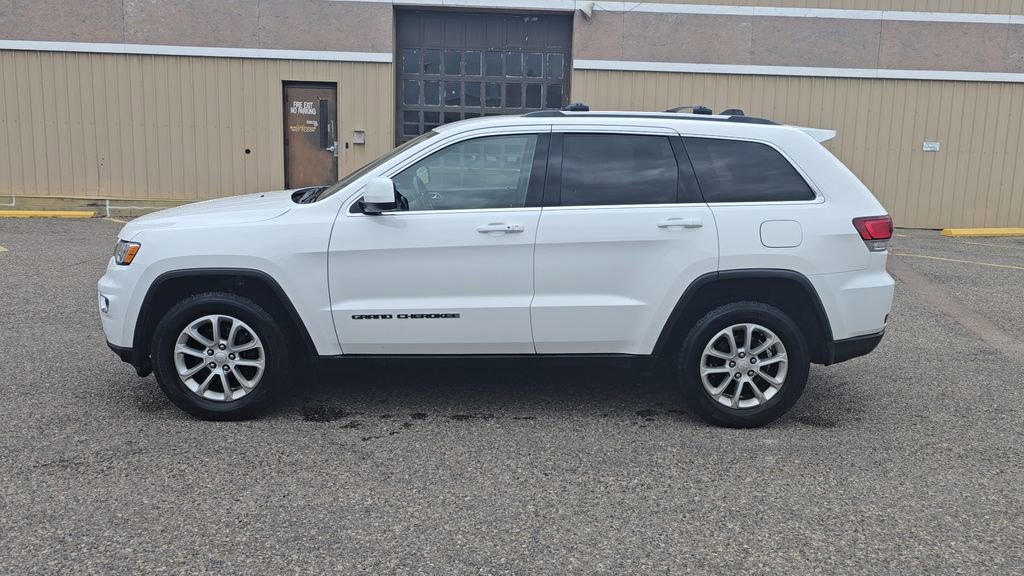 Used 2021 Jeep Grand Cherokee Laredo AWD/4WD image 8