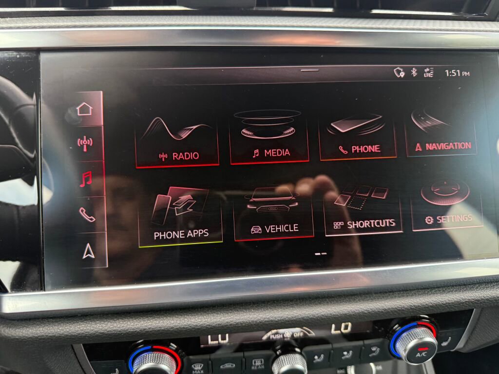 Used 2020 Audi Q3 2.0T Premium Plus image 15