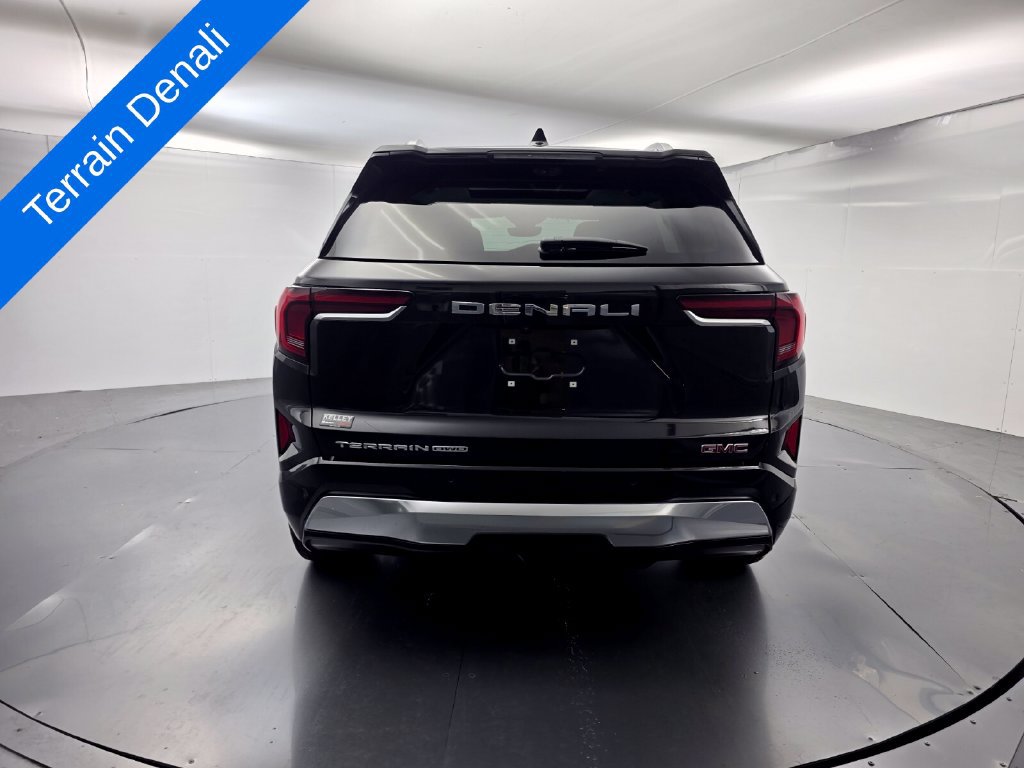 Used 2026 GMC Terrain Denali AWD/4WD image 5
