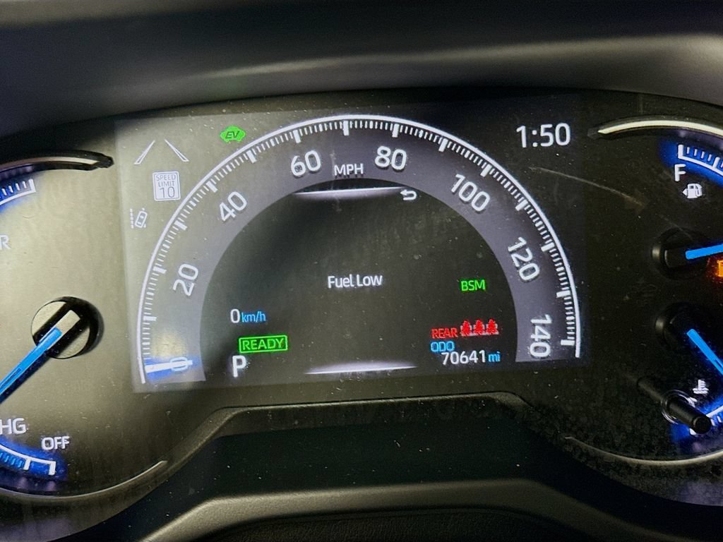 Certified 2025 Toyota RAV4 XLE AWD/4WD image 13