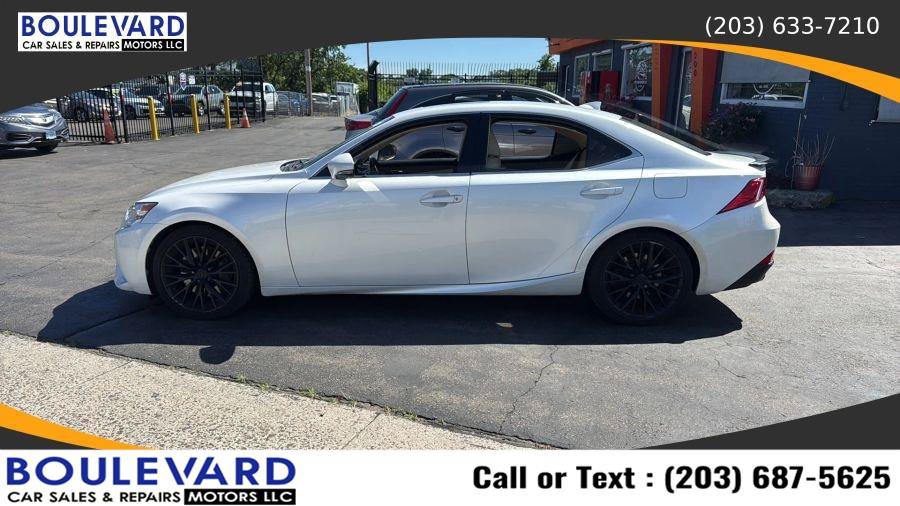 Used 2016 Lexus IS 300 AWD w/ Navigation System Package image 4