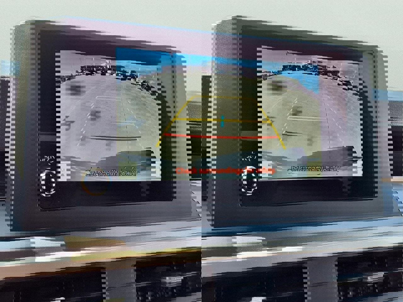 Certified 2025 Toyota Tacoma SR5 image 18