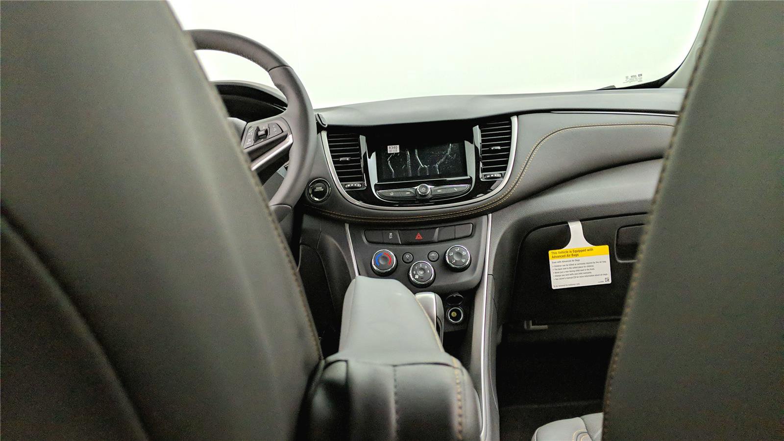 Used 2022 Chevrolet Trax LT w/ Driver Confidence Package AWD/4WD image 15