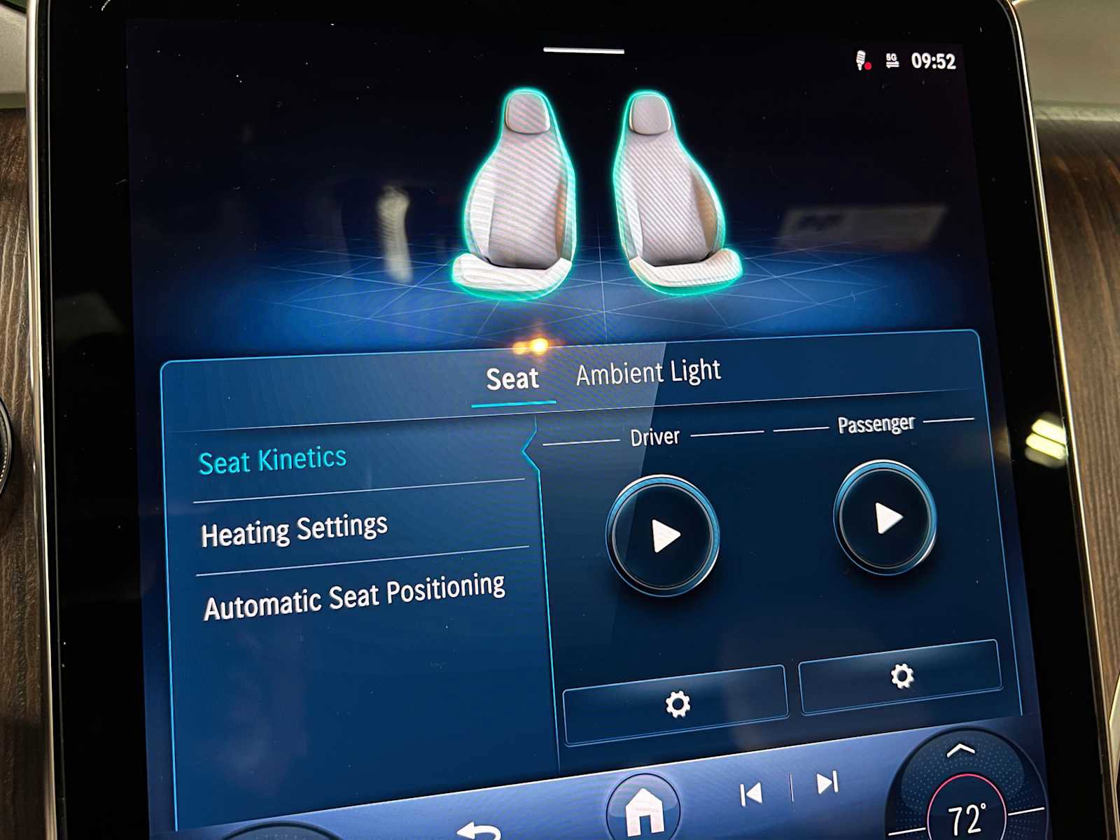 Certified 2026 Mercedes-Benz GLC 300 4MATIC image 35