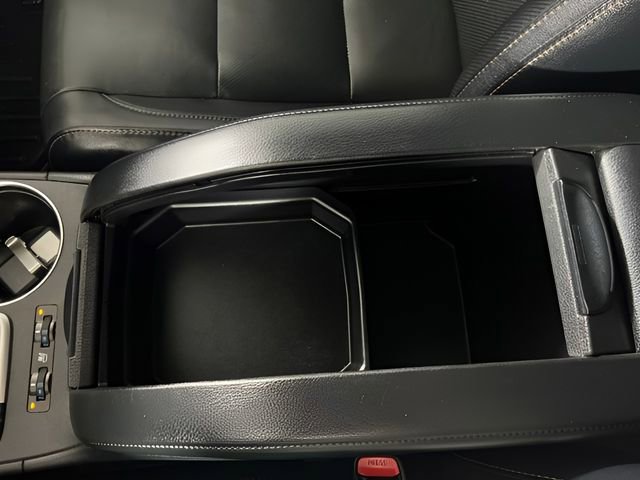 Used 2018 Toyota Highlander Limited image 27