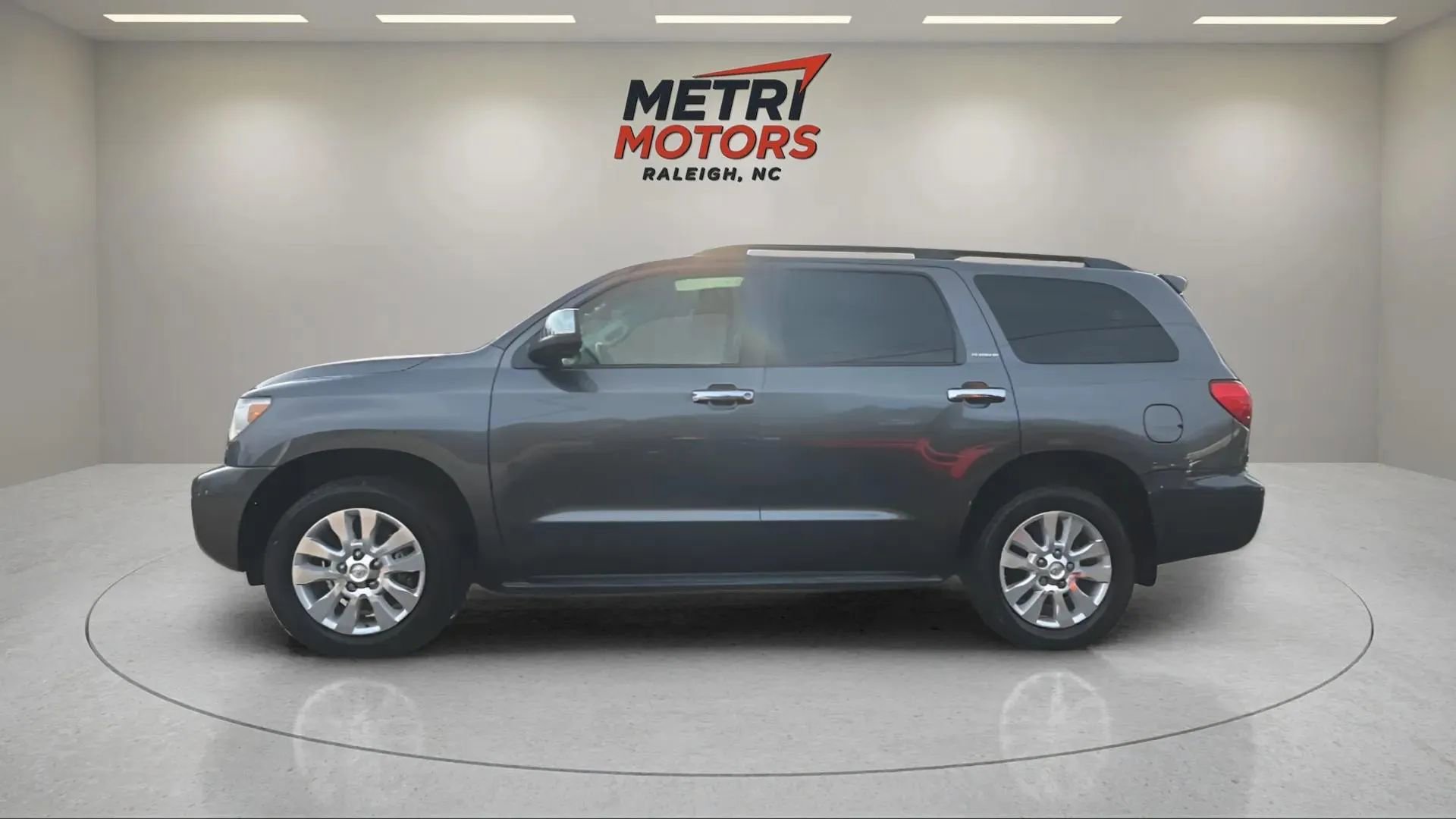 Used 2016 Toyota Sequoia Platinum image 8