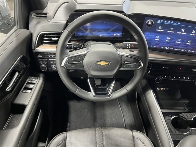 New 2025 Chevrolet Suburban High Country image 18