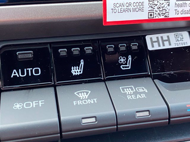 New 2026 Toyota Camry XSE w/ Premium Package AWD/4WD image 20