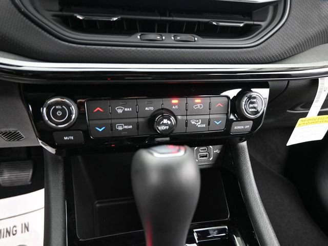 New 2025 Jeep Compass Limited w/ High Altitude Package image 33