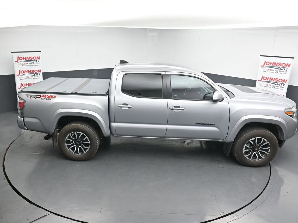 Used 2020 Toyota Tacoma TRD Sport w/ Technology Package image 29