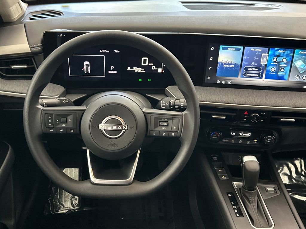 Used 2026 Nissan Kicks SV FWD image 13