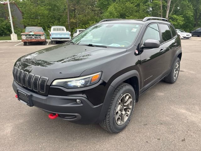 Used 2020 Jeep Cherokee Trailhawk w/ Cold Weather Group AWD/4WD image 3