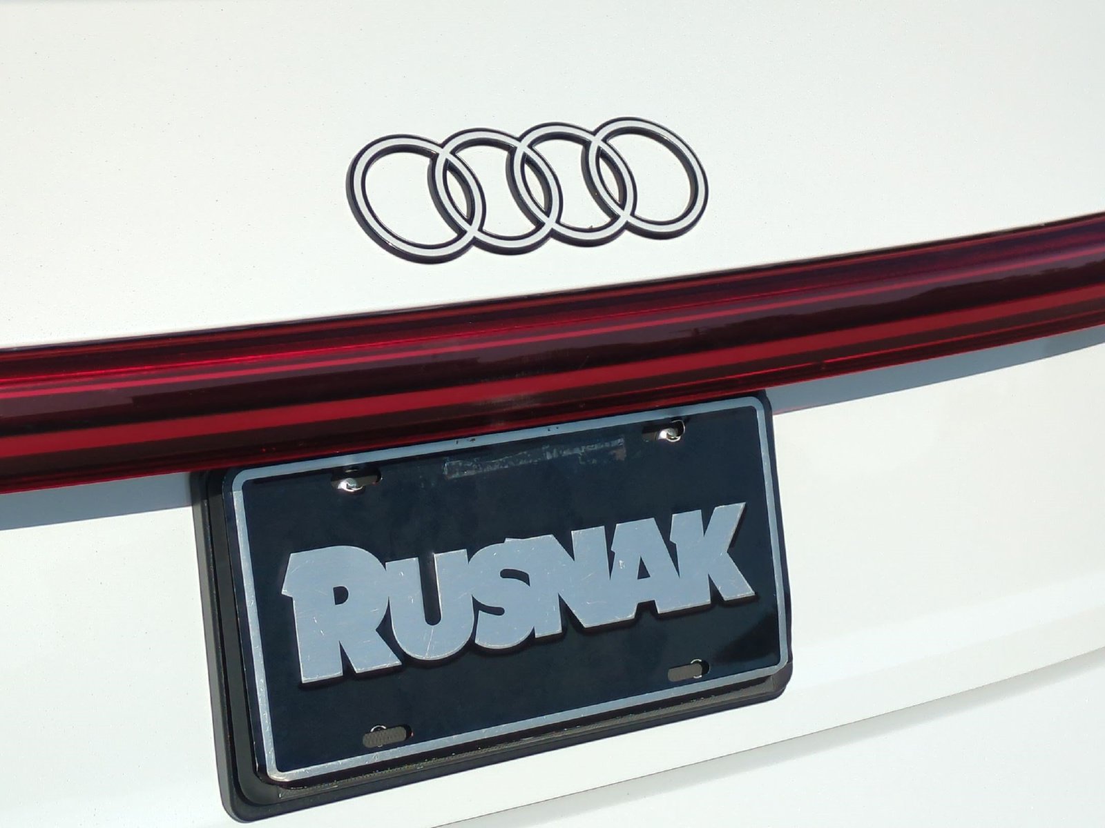 Used 2024 Audi Q8 e-tron Premium Plus AWD/4WD image 19
