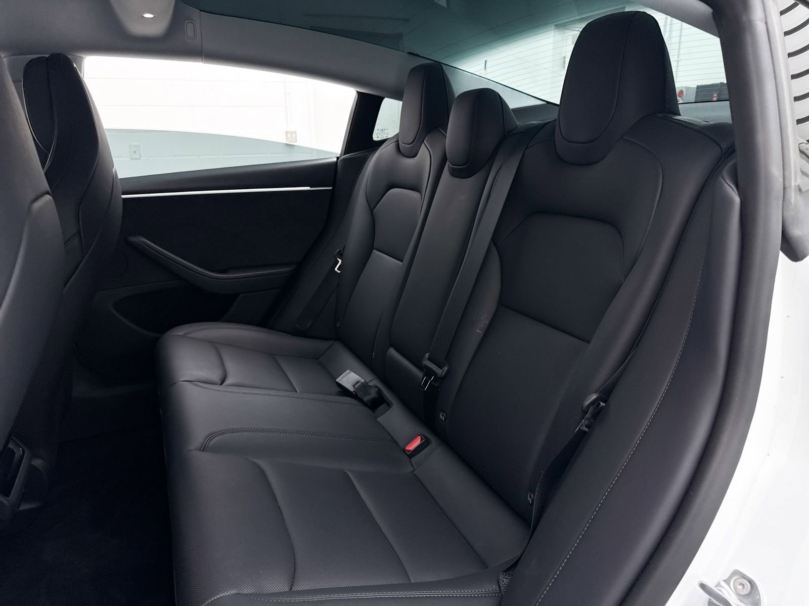 Used 2024 Tesla Model 3 Performance image 31