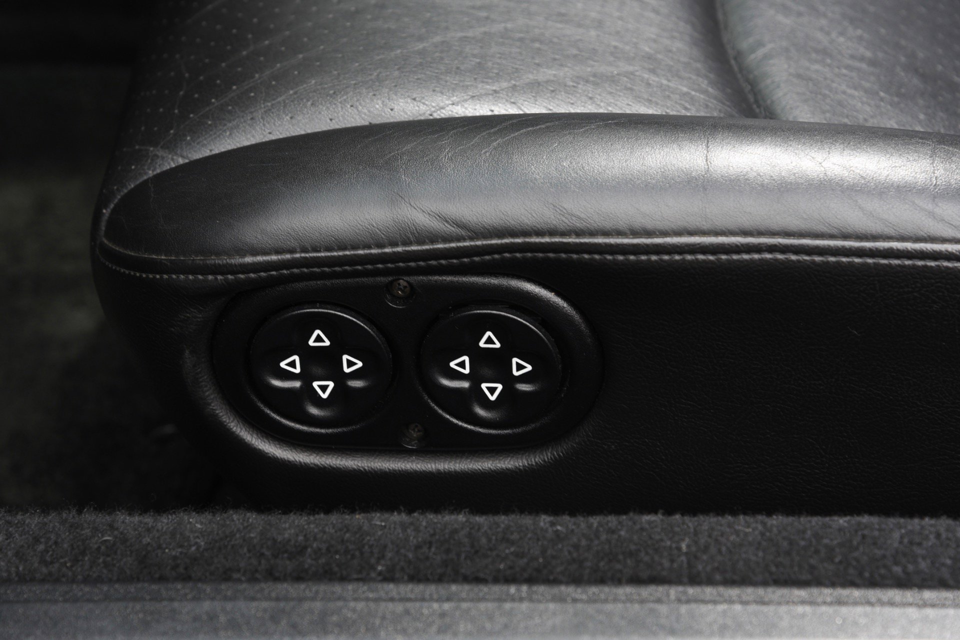 Used 1998 Porsche 911 Carrera S RWD image 27