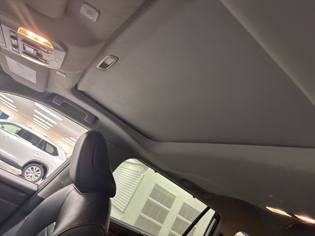 Used 2023 Toyota Highlander XLE image 20