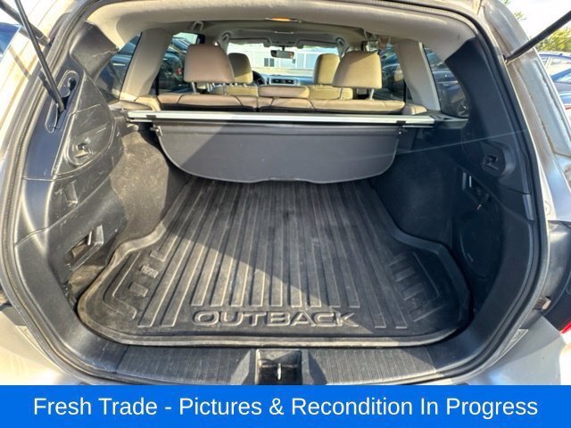 Used 2018 Subaru Outback 3.6R Limited AWD/4WD image 20
