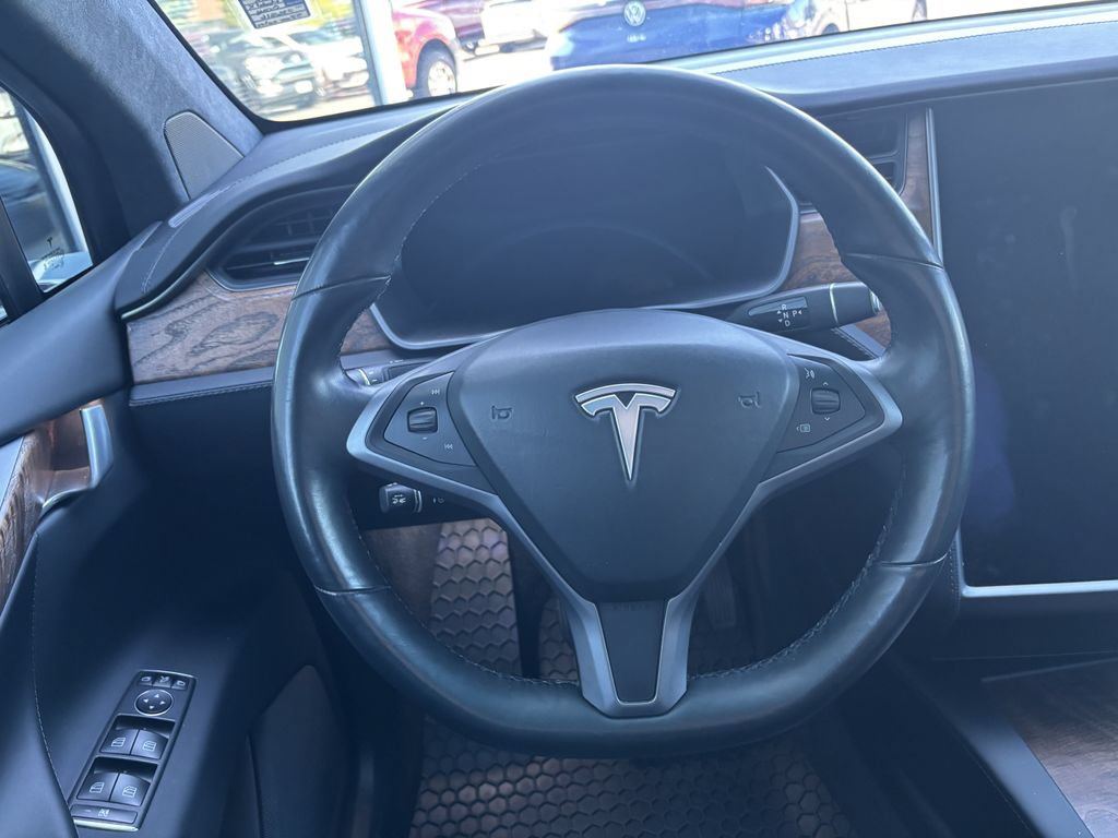 Used 2020 Tesla Model X Long Range AWD/4WD image 13