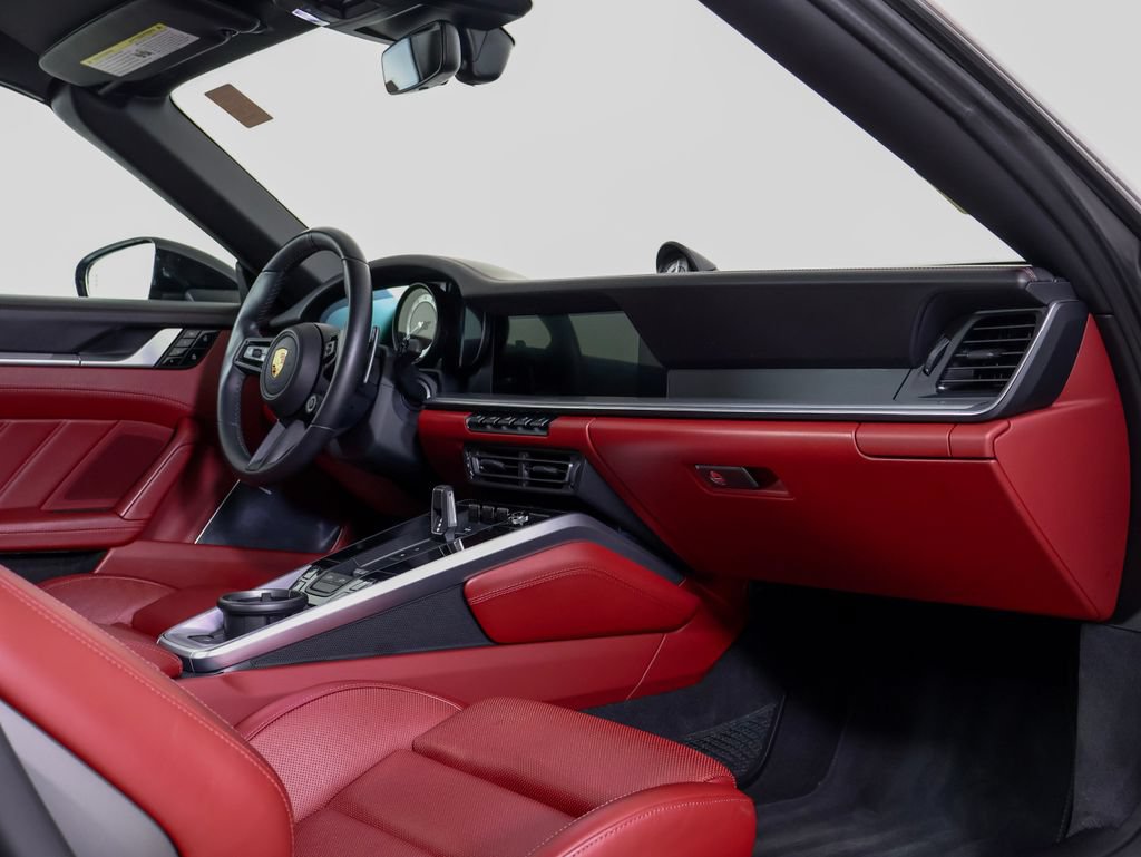 Certified 2021 Porsche 911 Targa 4S AWD/4WD image 9