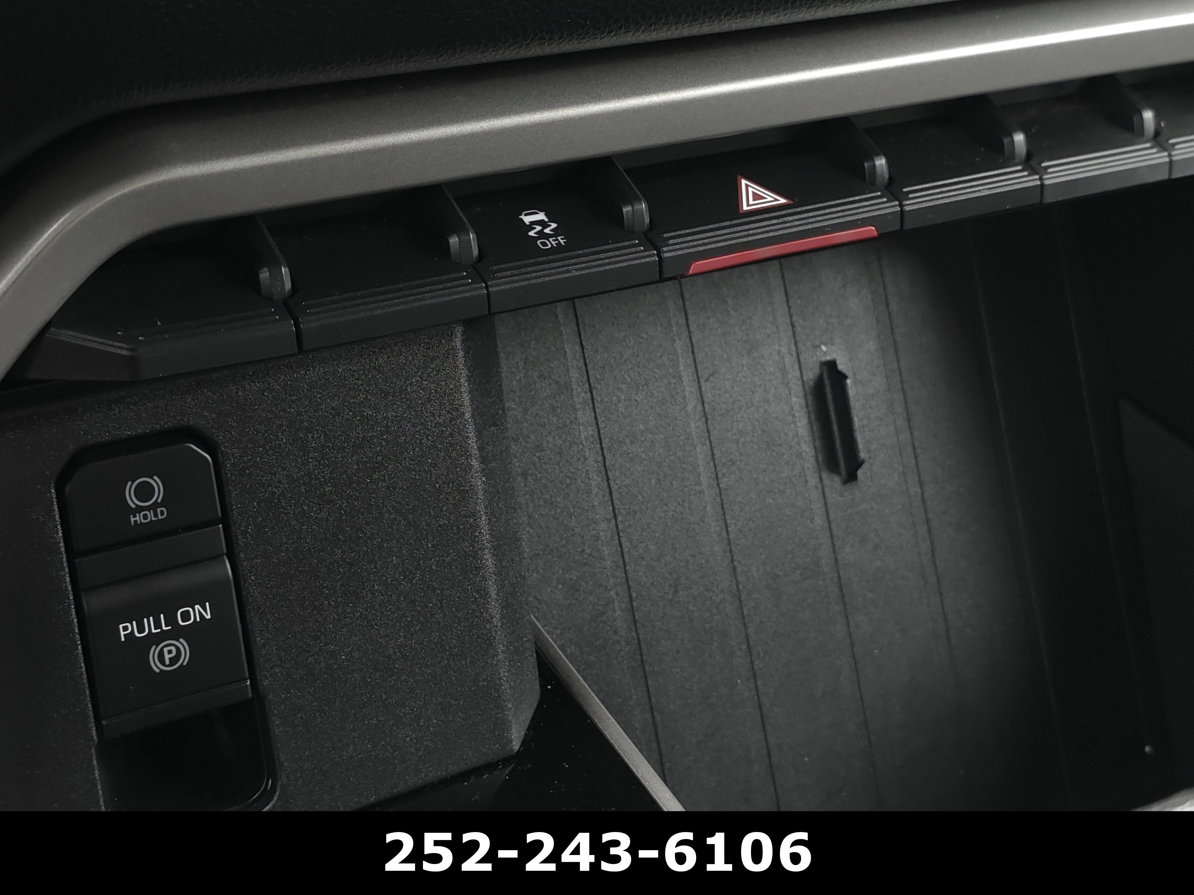 Used 2022 Toyota Tundra SR5 w/ TRD Sport Package AWD/4WD image 15