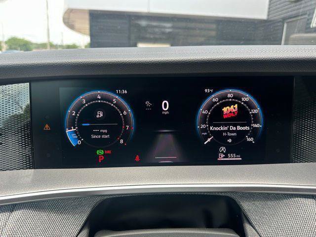 Used 2025 Volkswagen Tiguan S FWD image 28