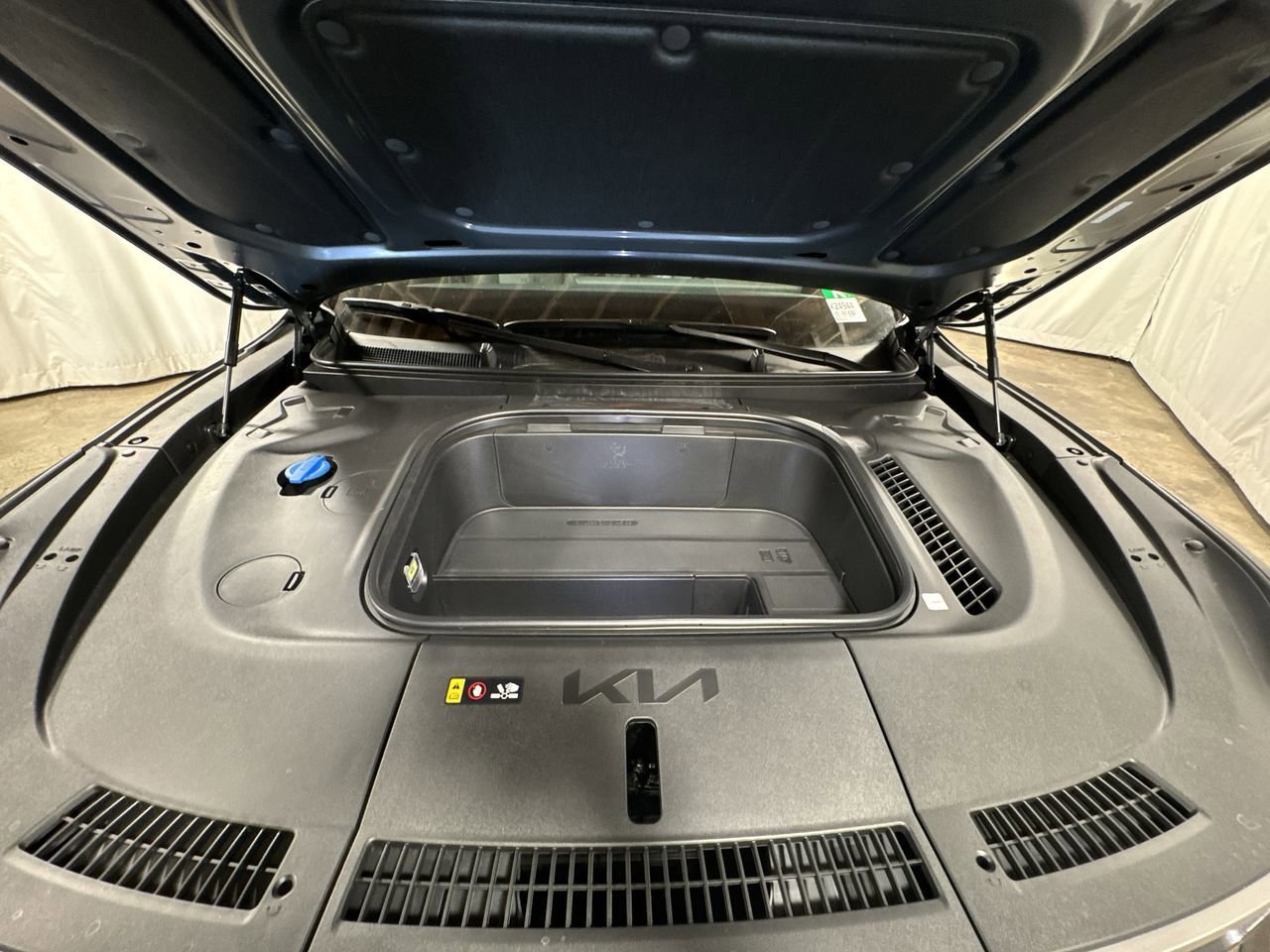 New 2026 Kia EV9 Wind image 35