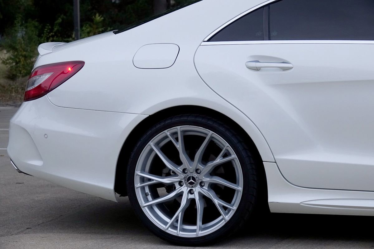 Used 2015 Mercedes-Benz CLS 400 image 27