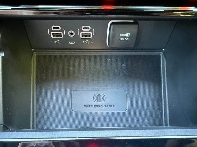 Used 2024 Jeep Grand Cherokee Altitude AWD/4WD image 25