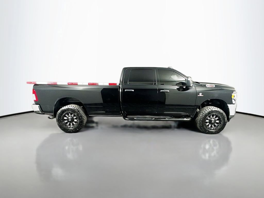 Used 2024 RAM 3500 Tradesman w/ Chrome Appearance Group image 8
