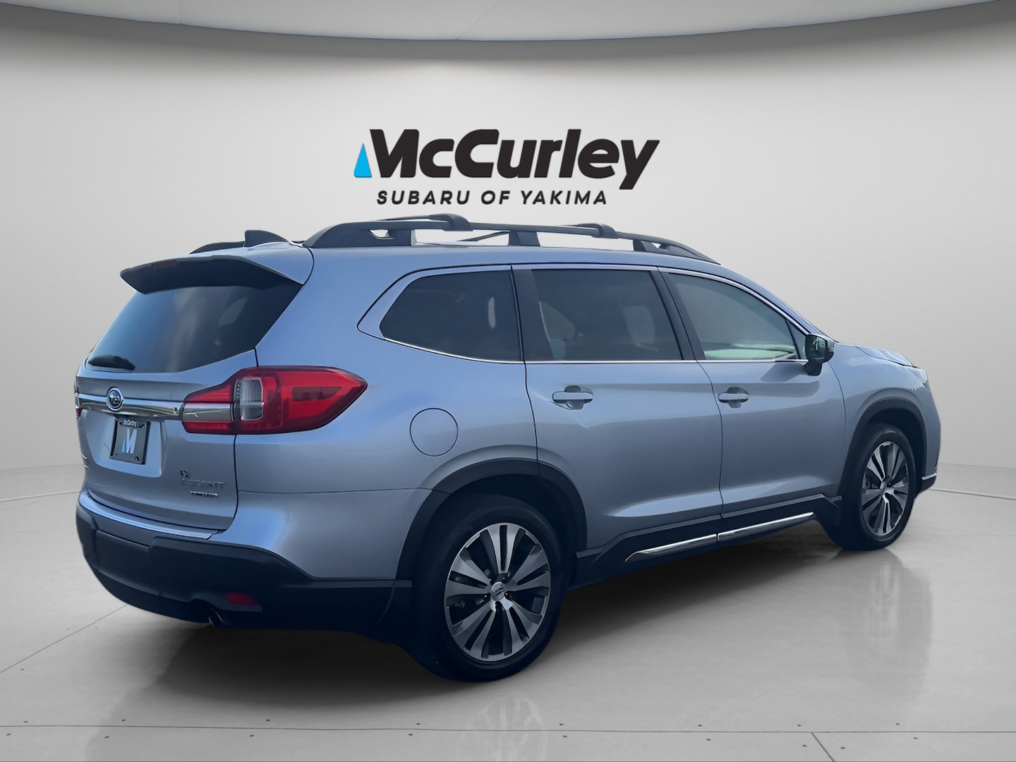 Used 2021 Subaru Ascent Limited w/ Technology Package AWD/4WD image 7