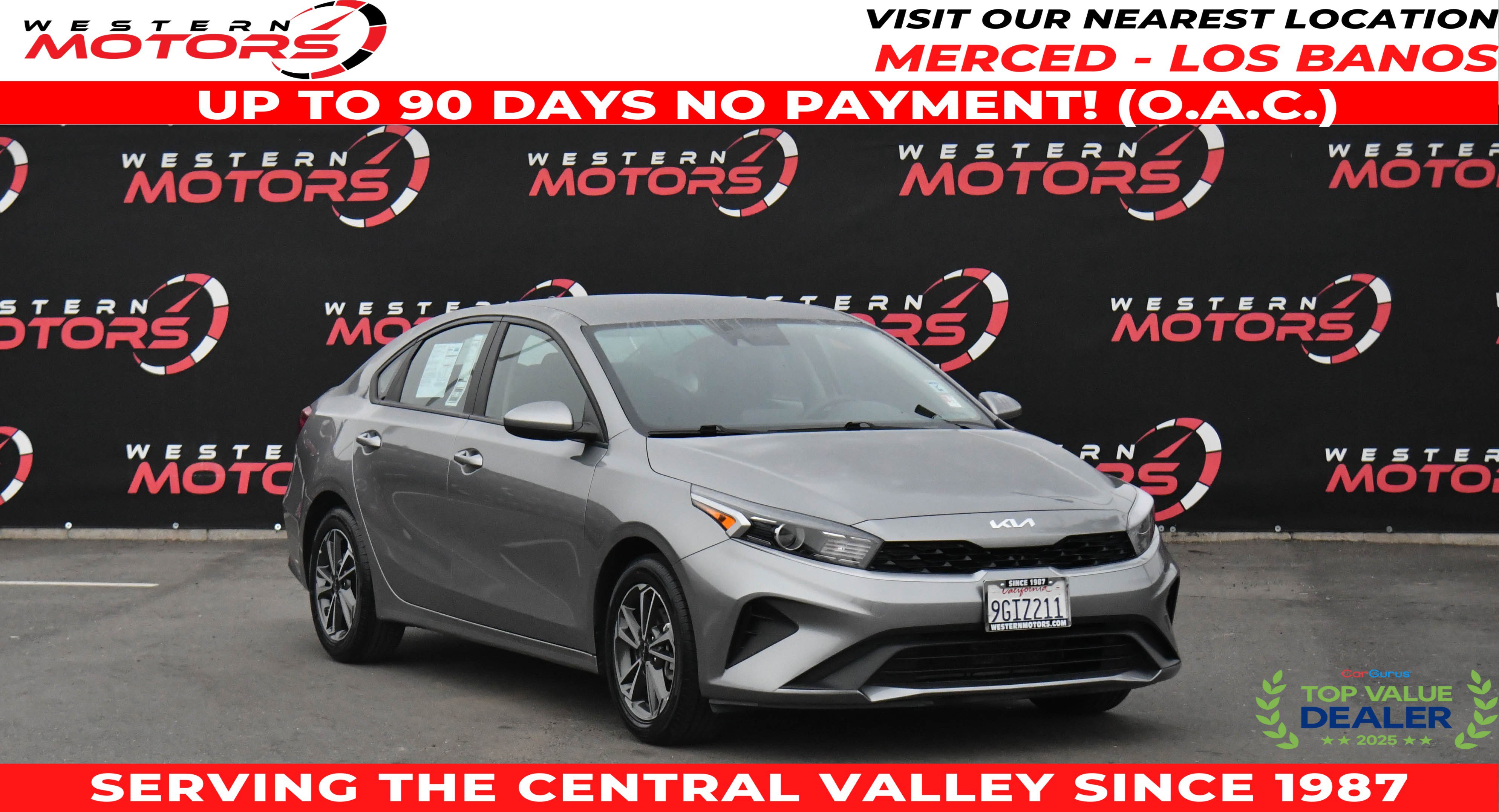 Used 2023 Kia Forte LXS image 1