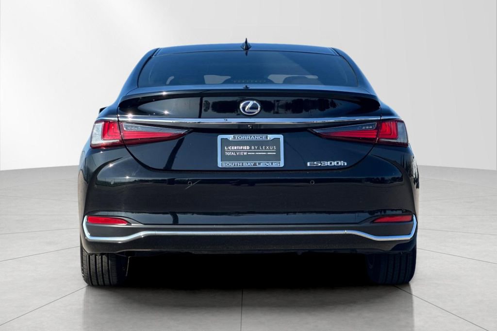 Certified 2020 Lexus ES 300h w/ Premium Package image 5