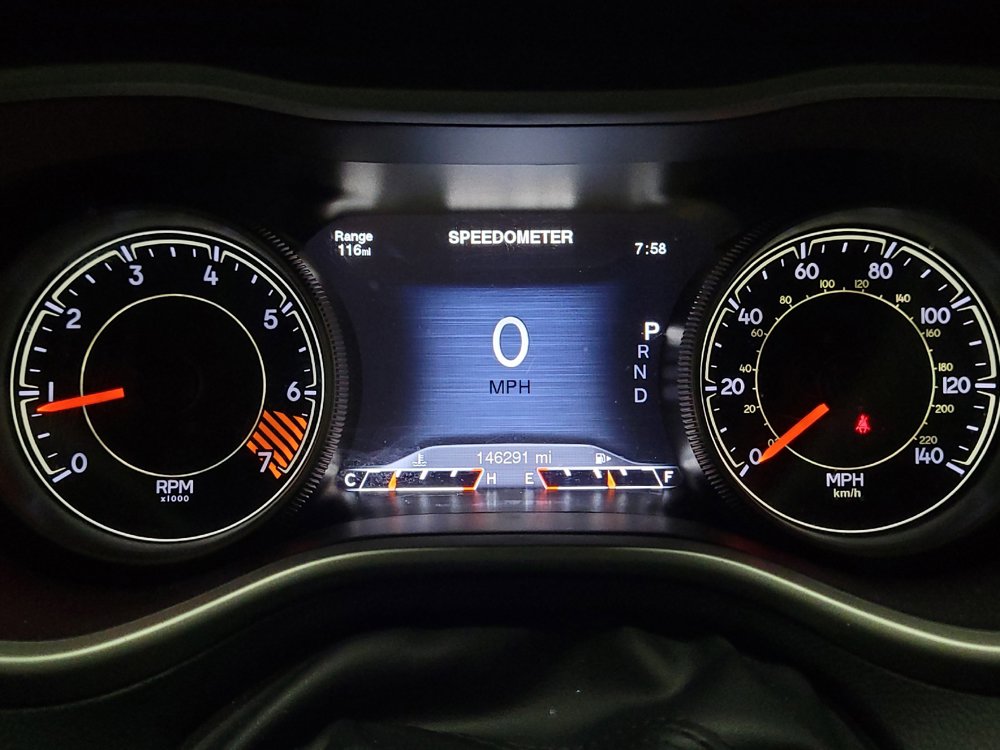 Used 2015 Jeep Cherokee Limited AWD/4WD image 23