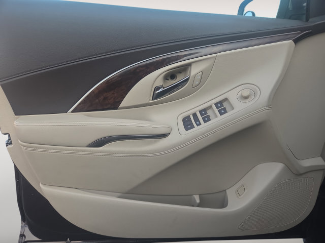 Used 2015 Buick LaCrosse Leather FWD image 16