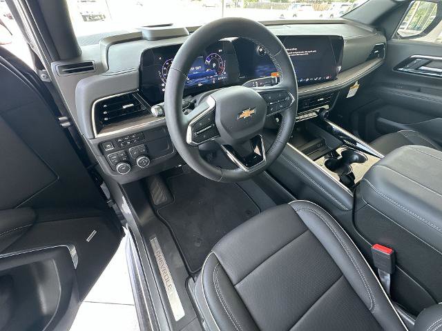 New 2025 Chevrolet Suburban Premier image 45