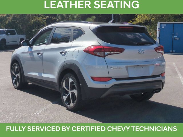 Used 2016 Hyundai Tucson Limited w/ Option Group 03 FWD image 7