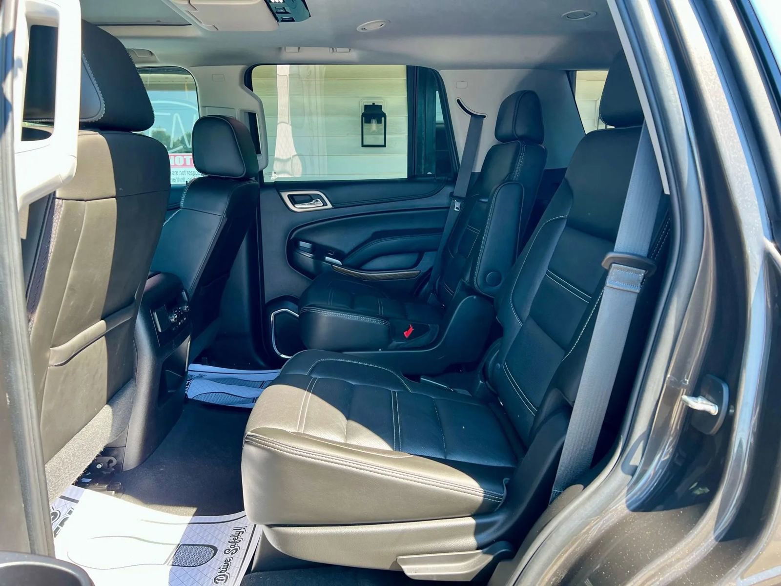 Used 2019 GMC Yukon Denali w/ Denali Ultimate Package image 17