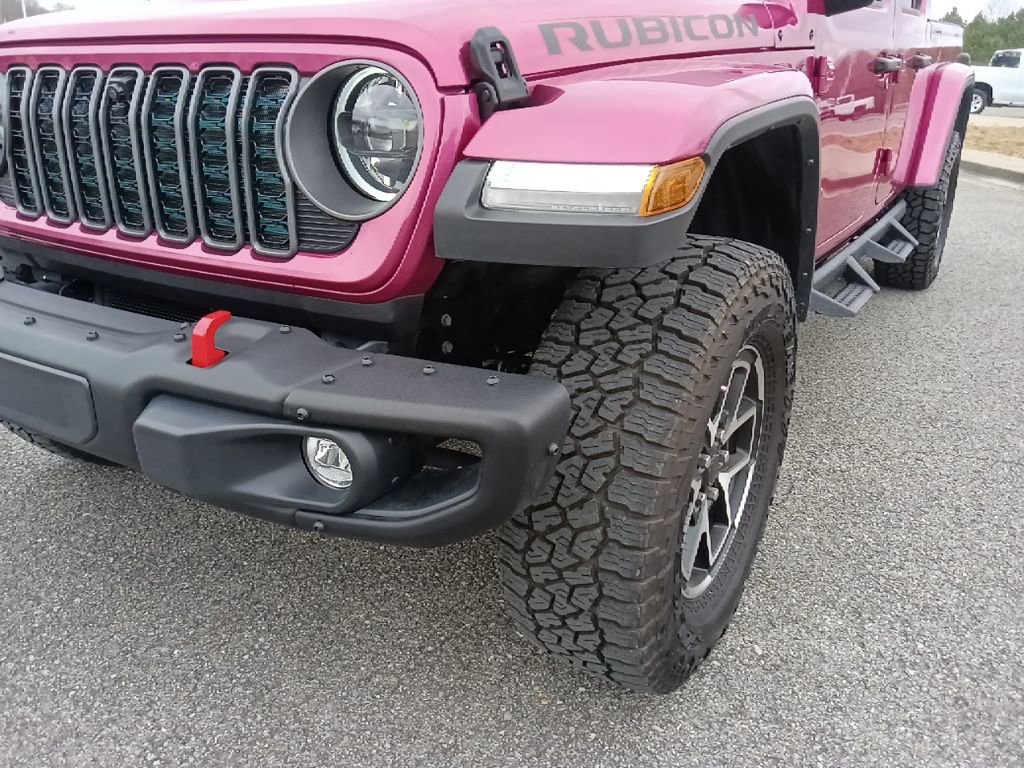 Used 2024 Jeep Gladiator Rubicon image 9