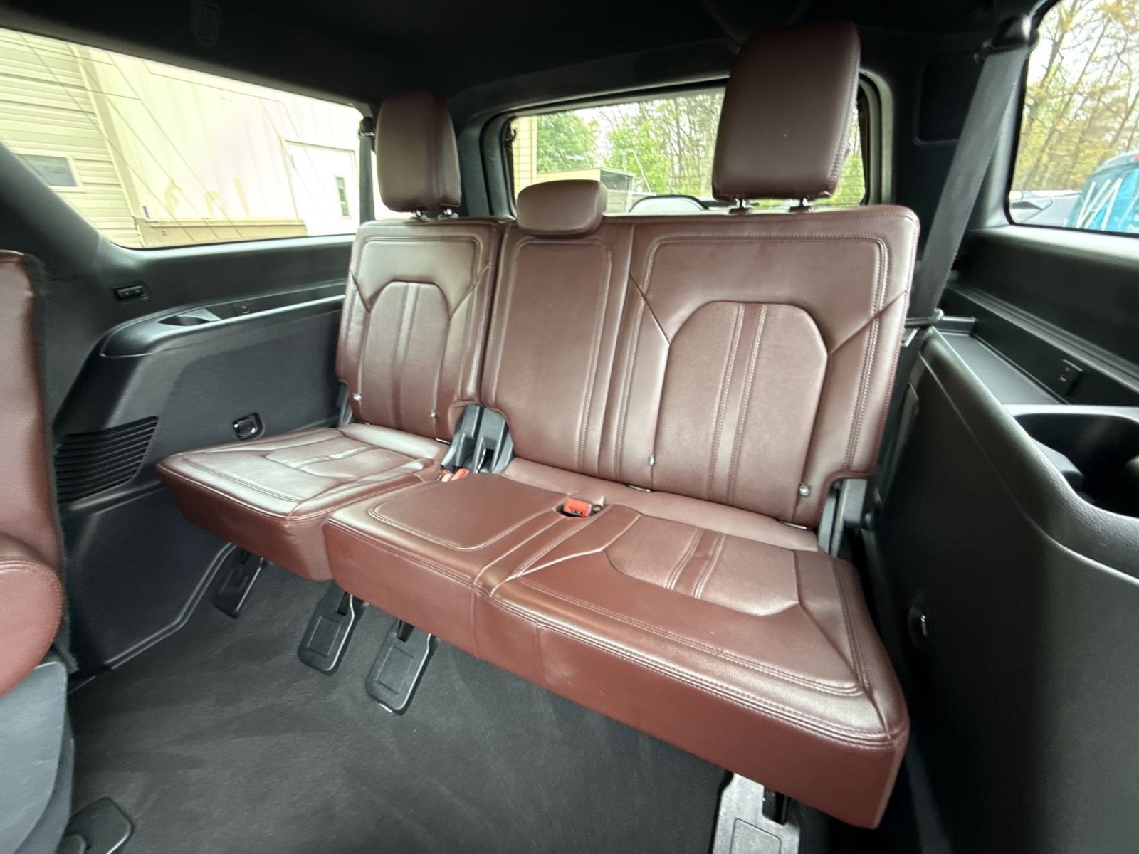 Used 2024 Ford Expedition Max Limited image 26